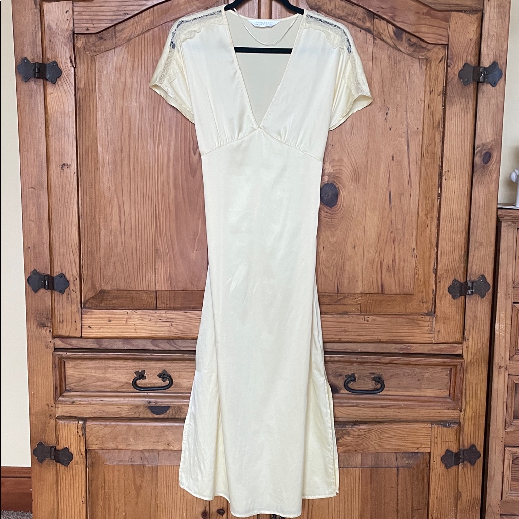 Primark SatinFeel Nightgown